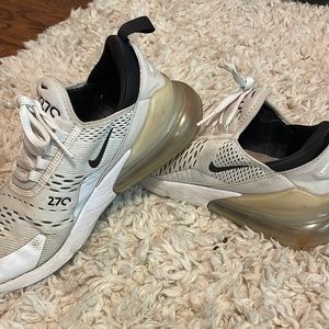 Women’s Nike Air 270 sz 7.5